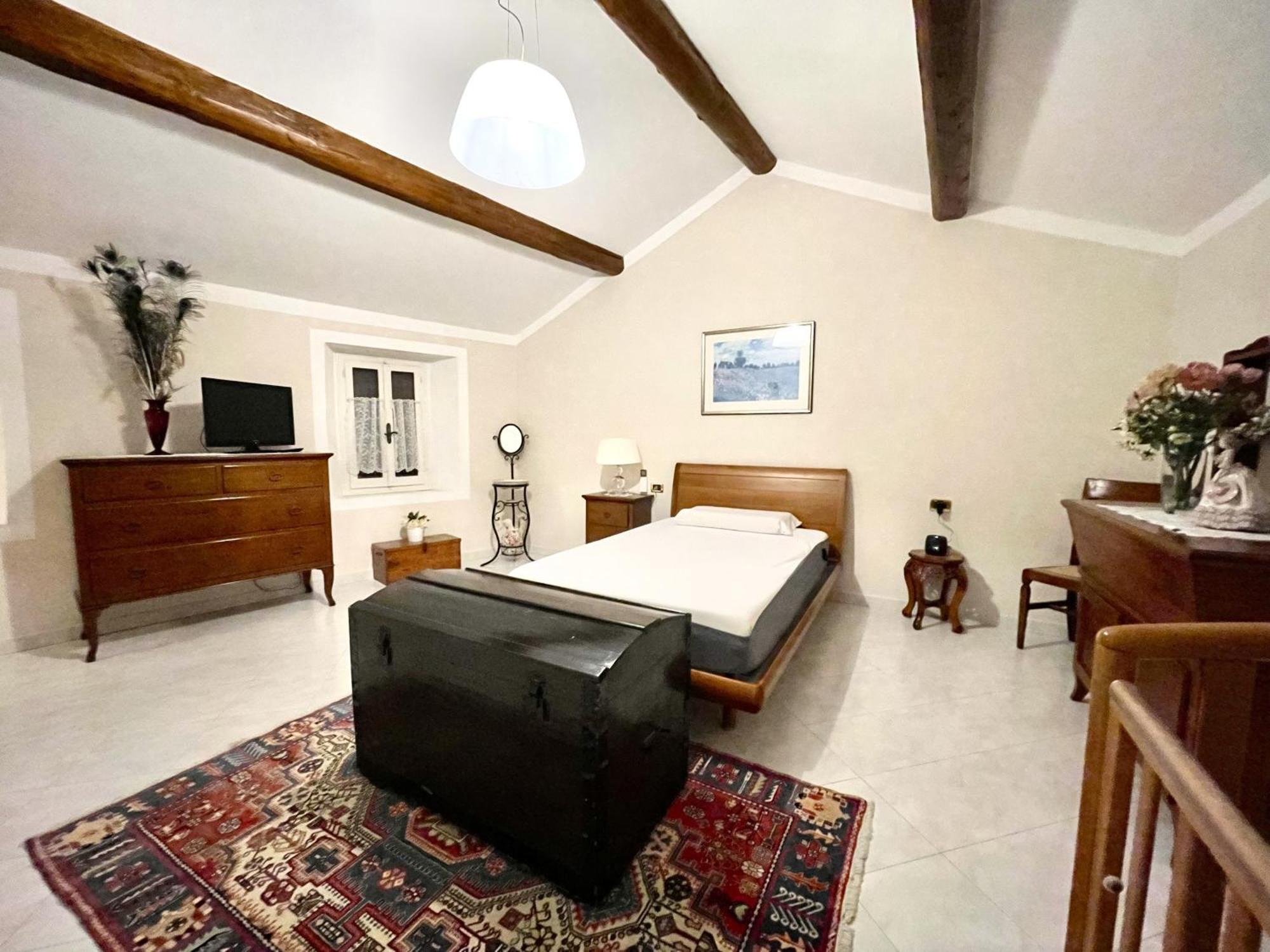 Mazzetti Country House-Vita In Campagna Con Giardino Vimignano-Chiesa Bagian luar foto